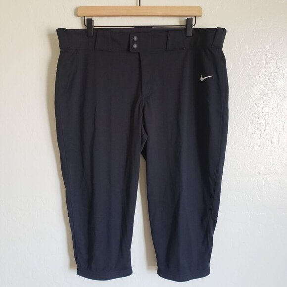 Nike Vapor Select 3/4 Softball Pants Black Size Women's XL NEW Style AV6642-010 - Picture 1 of 10